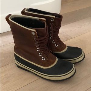 Brand new Sorel winter boots - womens size 7.5